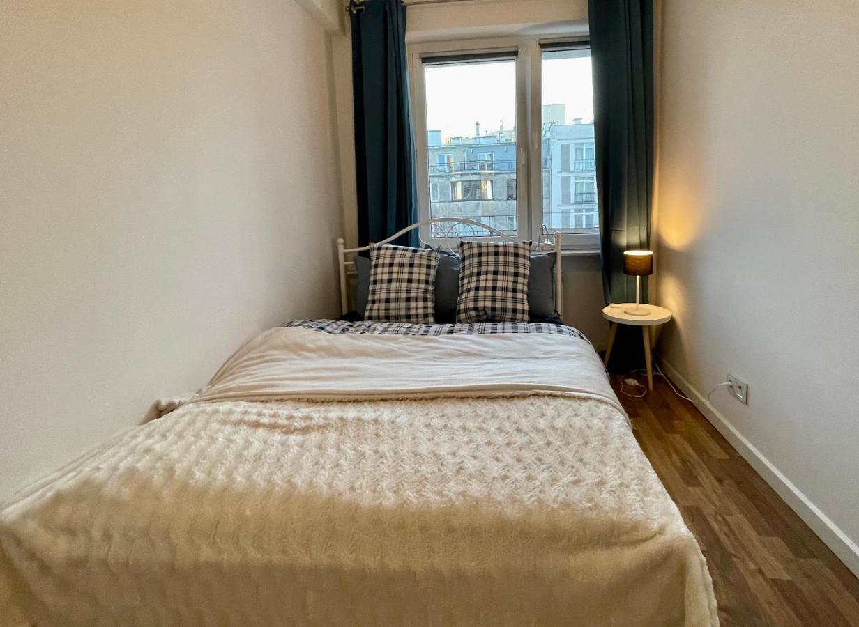 Decor 2 Metro Fast Wifi 55'Tv Netflix Hbo Cozy Lägenhet Warszawa Exteriör bild