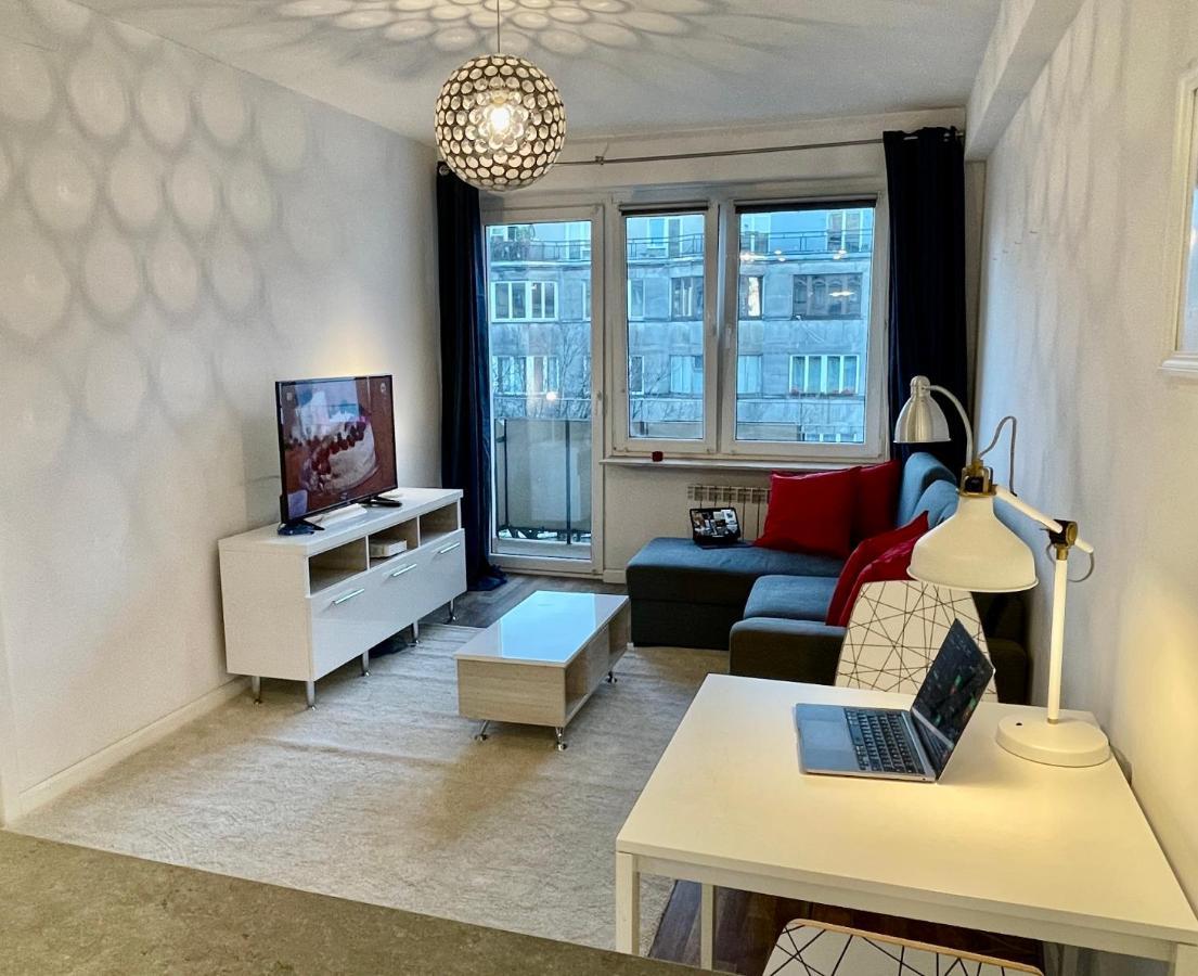 Decor 2 Metro Fast Wifi 55'Tv Netflix Hbo Cozy Lägenhet Warszawa Exteriör bild