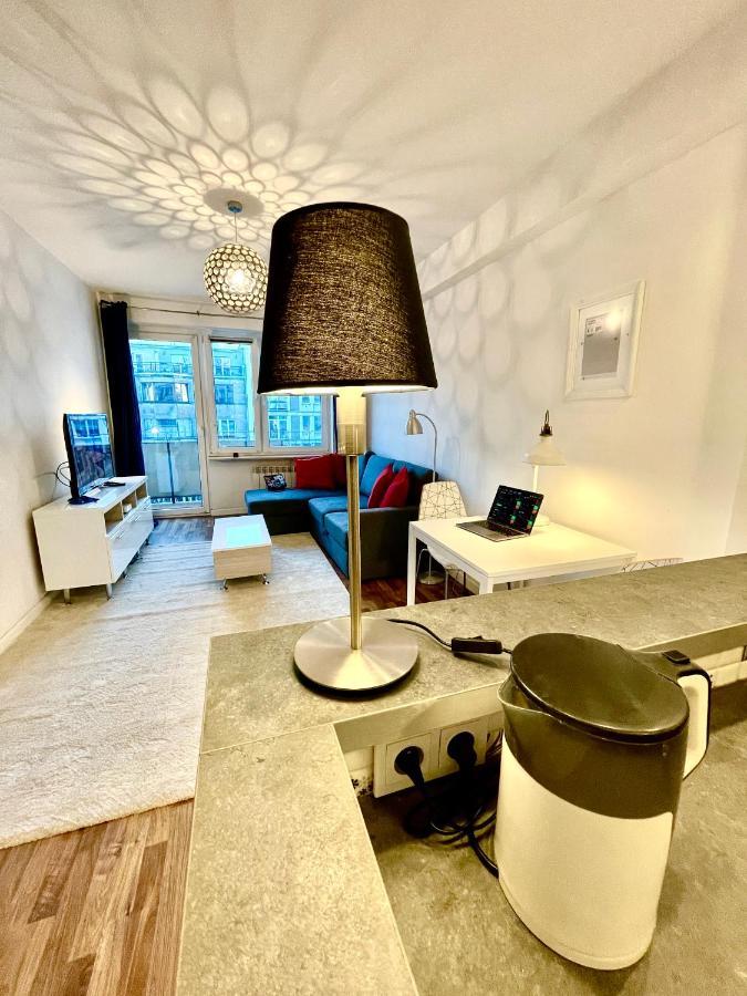 Decor 2 Metro Fast Wifi 55'Tv Netflix Hbo Cozy Lägenhet Warszawa Exteriör bild